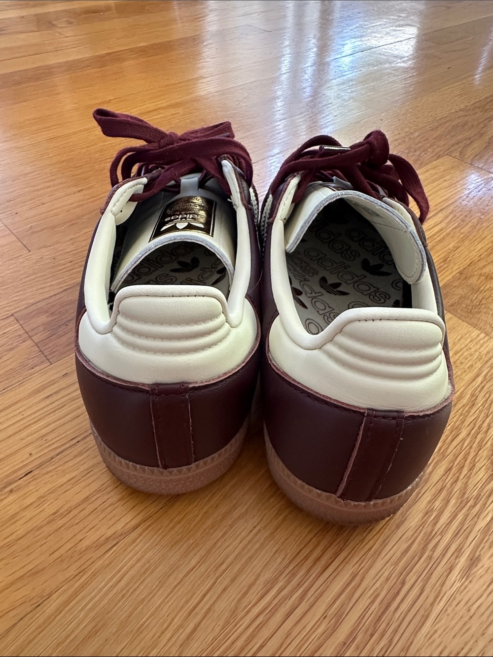 adidas Samba in Maroon - Picture 5 of 7